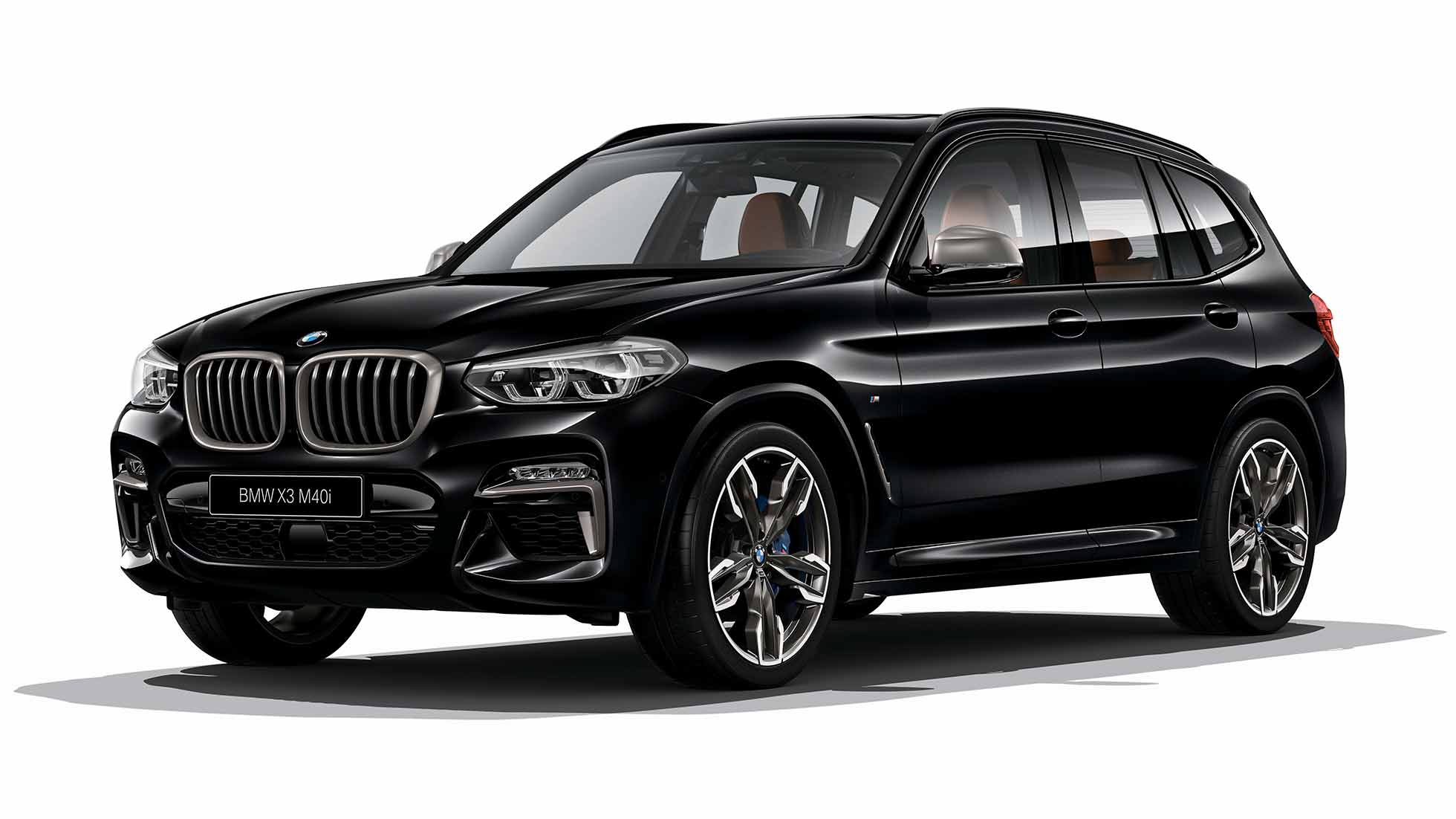 BMW X3 M40i и BMW X3 M40d, вид сбоку. BMW X3 M40i и BMW X3 M40d, Черный Сапфир металлик, внешний вид, вид сбоку.